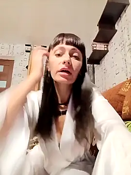 Lietta  online show from September 30, 2025, 11:48 am