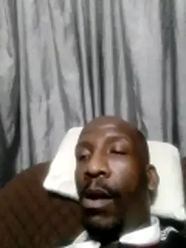 longdickson12345 online show from November 27, 2025, 10:23 pm