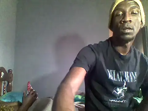Snapshot of longdickson12345 chatting on July 23, 2026, 7:28 am longdickson12345 online show from July 23, 2026, 7:28 am