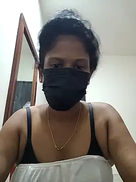 Snapshot of Anuki_Sexy chatting on May 8, 2026, 8:19 am Anuki Sexy online show from May 8, 2026, 8:19 am