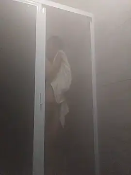 Maniakone online show from October 2, 2025, 3:57 am