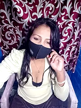 Snapshot of Sexy_Ruby04 chatting on November 4, 2025, 10:14 am Sexy Ruby04 online show from November 4, 2025, 10:14 am