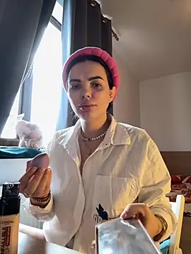 Snapshot of -RAHELA- chatting on October 14, 2025, 7:42 am -RAHELA- online show from October 14, 2025, 7:42 am