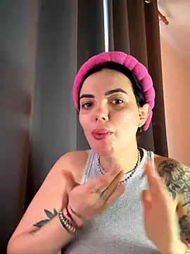 Snapshot of -RAHELA- chatting on October 15, 2025, 7:41 am -RAHELA- online show from October 15, 2025, 7:41 am