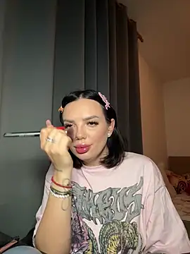 Snapshot of -RAHELA- chatting on November 8, 2025, 3:12 pm -RAHELA- online show from November 8, 2025, 3:12 pm