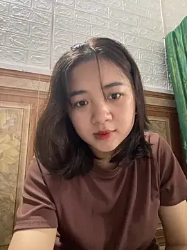 Snapshot of Lonnina chatting on October 24, 2025, 2:52 am Lonnina online show from October 24, 2025, 2:52 am