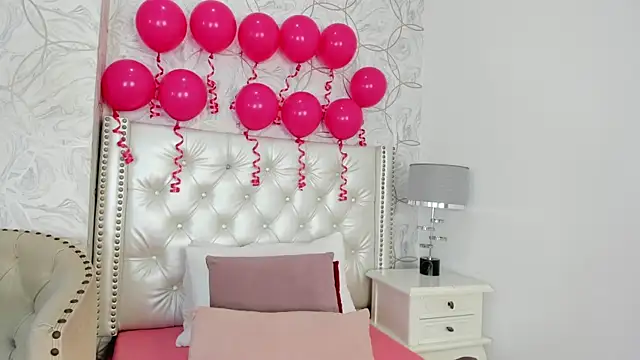 amara rousse online show from November 9, 2025, 11:52 am