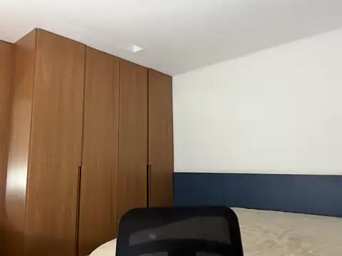 yourghostfit online show from April 29, 2026, 2:43 pm