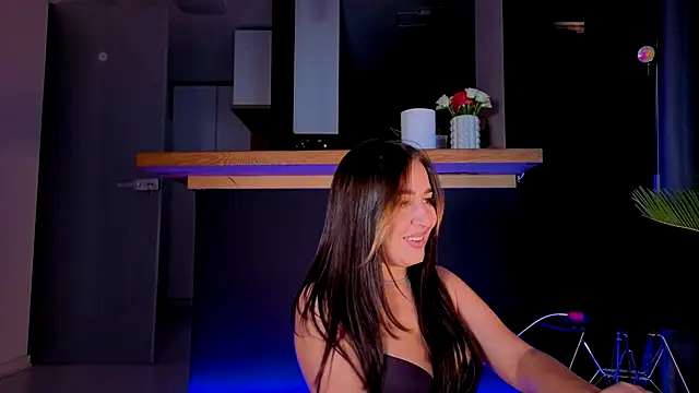 NataliaPrince1 online show from October 7, 2025, 6:05 pm