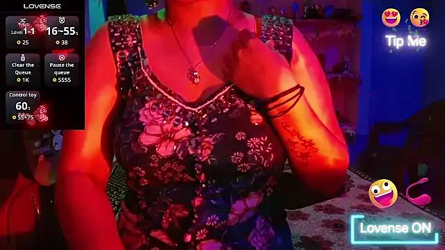 Snapshot of Dream_Kavya chatting on November 2, 2025, 1:13 pm Dream Kavya online show from November 2, 2025, 1:13 pm