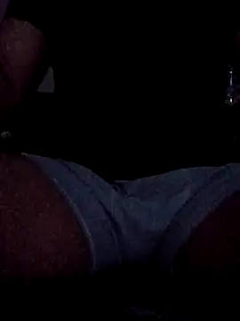 Snapshot of mrsoreal chatting on April 10, 2026, 4:17 am mrsoreal online show from April 10, 2026, 4:17 am