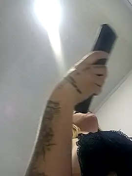 Alahia99 online show from September 18, 2025, 12:01 am