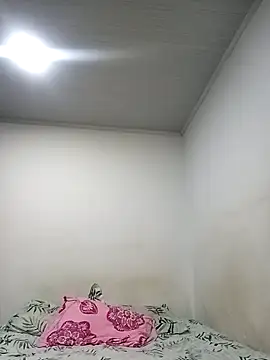 Alahia99 online show from October 4, 2025, 10:41 pm