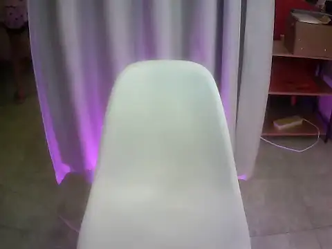 Linngao online show from October 10, 2025, 3:22 pm