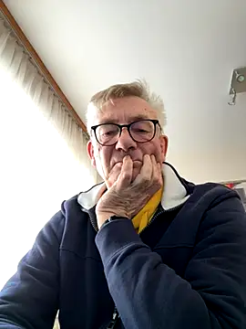 randyandy67 online show from December 4, 2025, 1:53 pm