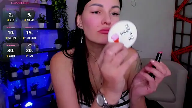 O1d Lady online show from November 7, 2025, 8:36 am