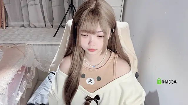 liuruyuan888 online show from April 4, 2026, 9:45 pm