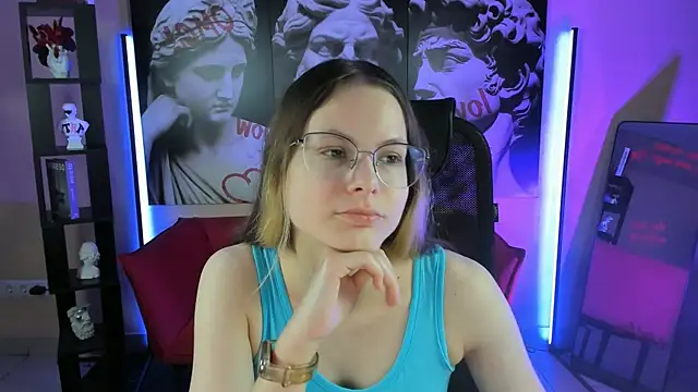 Carrie Rose online show from September 23, 2025, 4:15 am