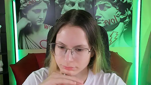 Carrie Rose online show from September 24, 2025, 4:16 am