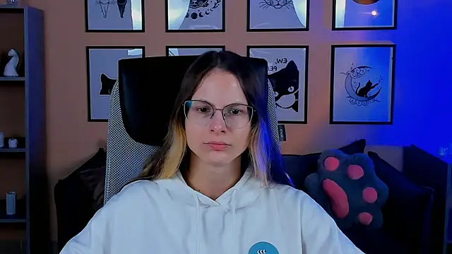 Carrie Rose online show from October 2, 2025, 4:08 am