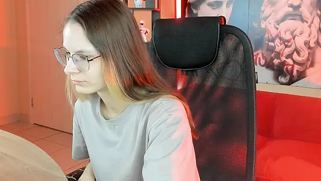 Carrie Rose online show from October 7, 2025, 4:20 am