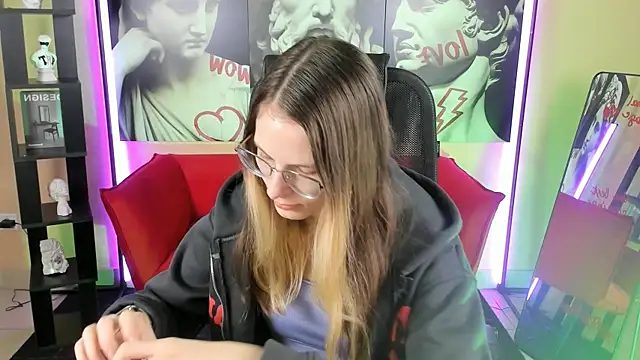 Carrie Rose online show from October 29, 2025, 2:25 am