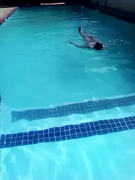 Snapshot of CuteDarkChoc chatting on October 28, 2025, 12:52 pm CuteDarkChoc online show from October 28, 2025, 12:52 pm