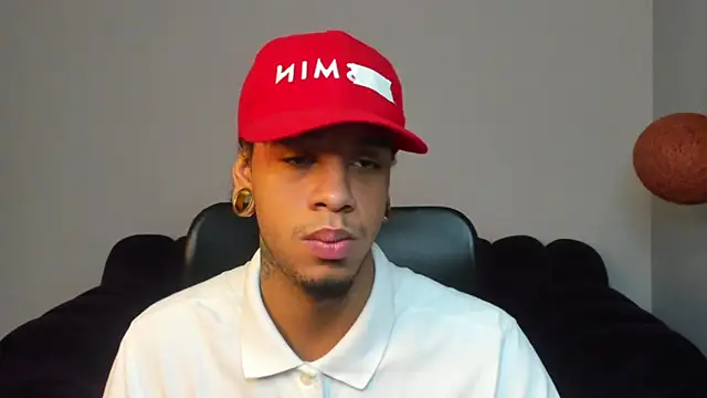 Snapshot of Biker_Seb chatting on October 15, 2025, 1:33 pm Biker Seb online show from October 15, 2025, 1:33 pm