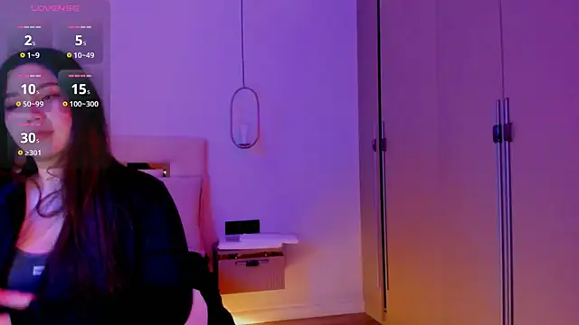 yummmymommy online show from September 9, 2025, 12:15 pm