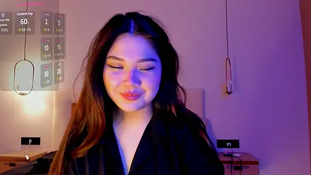 yummmymommy online show from September 17, 2025, 12:07 pm