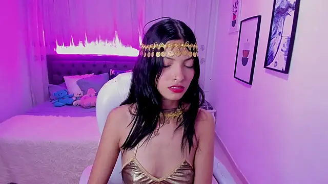 Mia Clay1 online show from November 24, 2025, 8:30 pm