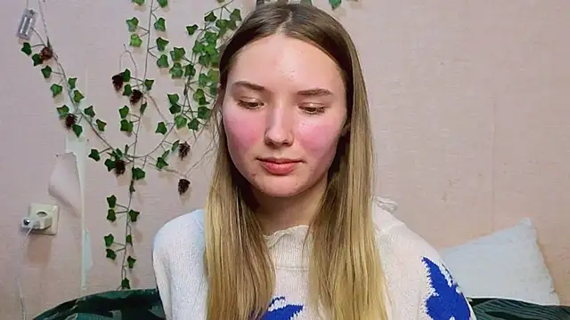 Snapshot of _kikiclark__ chatting on February 22, 2026, 7:23 pm kikiclark online show from February 22, 2026, 7:23 pm