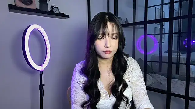 WonderMira online show from September 28, 2025, 4:56 pm