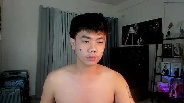 Snapshot of mightyhotcock chatting on September 16, 2025, 3:57 pm mightyhotcock online show from September 16, 2025, 3:57 pm