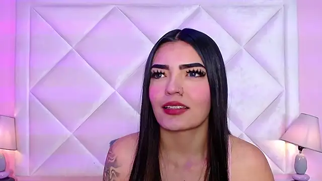 Snapshot of Miaa_Smithh__ chatting on October 9, 2025, 11:41 am Miaa Smithh online show from October 9, 2025, 11:41 am