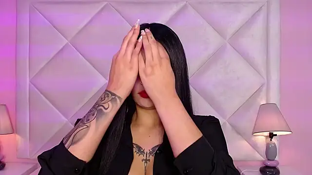 Snapshot of Miaa_Smithh__ chatting on October 30, 2025, 12:28 pm Miaa Smithh online show from October 30, 2025, 12:28 pm