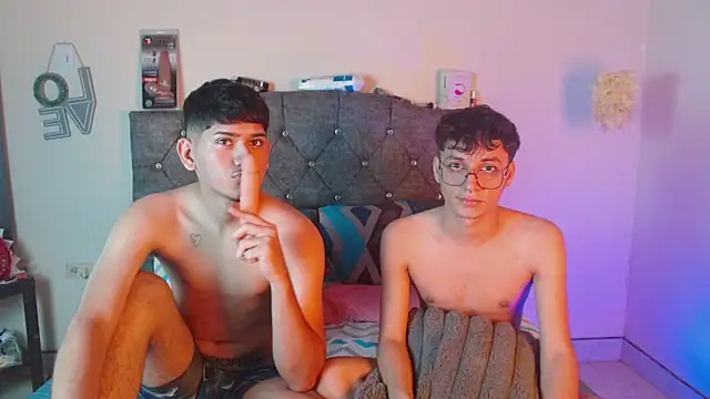 logan willyams  online show from November 8, 2025, 4:45 am