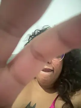 Snapshot of SecretBrunette chatting on July 9, 2026, 10:03 pm SecretBrunette online show from July 9, 2026, 10:03 pm
