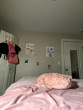 gigifox220 online show from September 28, 2025, 6:30 am