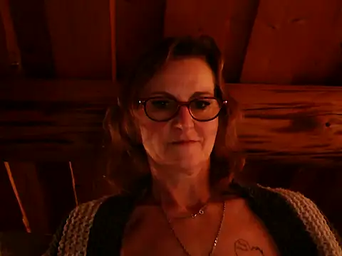 Valinella online show from April 16, 2026, 8:20 pm