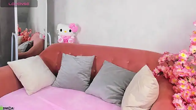 Lynn Martin online show from October 6, 2025, 1:03 am