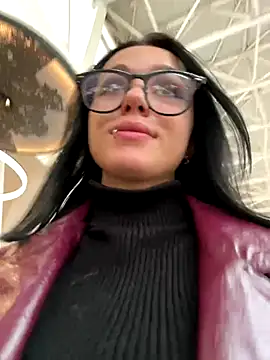 Snapshot of VendiMur chatting on September 13, 2025, 3:17 am VendiMur online show from September 13, 2025, 3:17 am