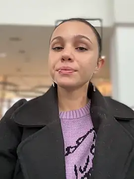 Snapshot of VendiMur chatting on September 15, 2025, 3:28 am VendiMur online show from September 15, 2025, 3:28 am