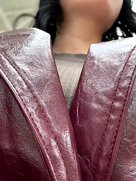 Snapshot of VendiMur chatting on September 22, 2025, 3:19 am VendiMur online show from September 22, 2025, 3:19 am