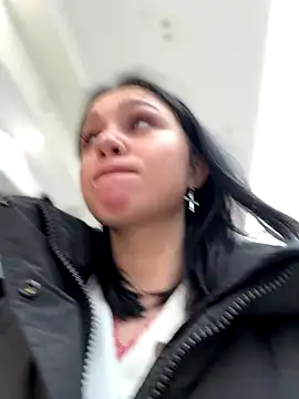 Snapshot of VendiMur chatting on October 10, 2025, 3:05 am VendiMur online show from October 10, 2025, 3:05 am