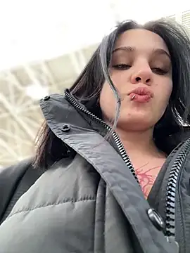 Snapshot of VendiMur chatting on October 21, 2025, 3:07 am VendiMur online show from October 21, 2025, 3:07 am