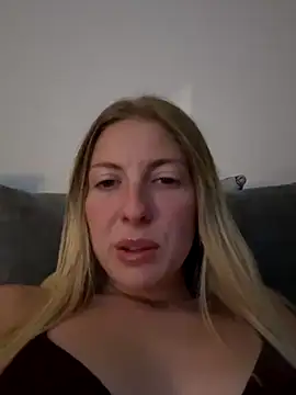 Snapshot of CheekyChelseaX chatting on September 13, 2025, 8:30 pm CheekyChelseaX online show from September 13, 2025, 8:30 pm