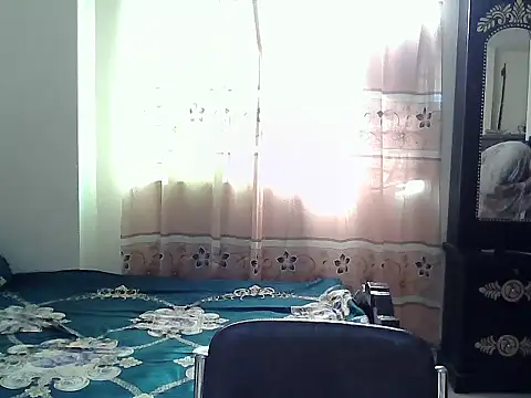 Elena cruz5 online show from October 15, 2025, 1:50 am