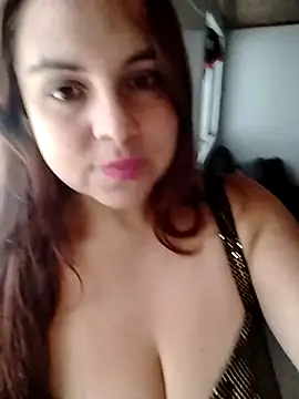 CARITOMIO online show from February 16, 2026, 8:27 pm