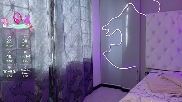 Snapshot of Emma_visconti chatting on November 5, 2025, 12:05 pm Emma visconti online show from November 5, 2025, 12:05 pm